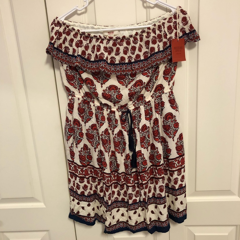 *NWT* Large Mossimo strapless dress
